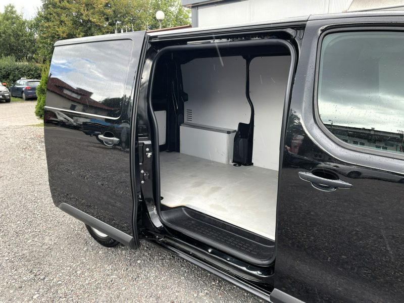 Opel Vivaro Klimatyzacja, Nawigacja, Tempomat, CarPlay, Grzane Lusterka, Czujniki III (2019-)