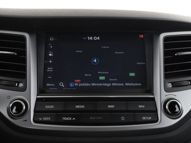 Hyundai Tucson LED grzane fotele klima czujniki parkowania navi bluetooth III (2015-2020)