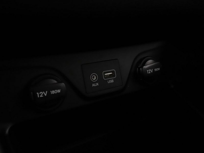 Hyundai Tucson LED grzane fotele klima czujniki parkowania navi bluetooth III (2015-2020)