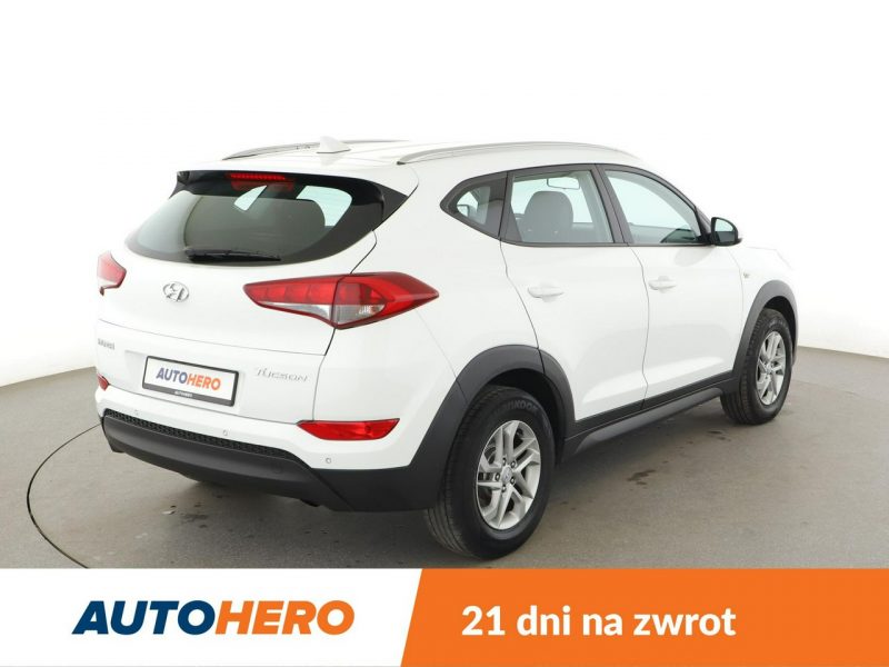 Hyundai Tucson LED grzane fotele klima czujniki parkowania navi bluetooth III (2015-2020)