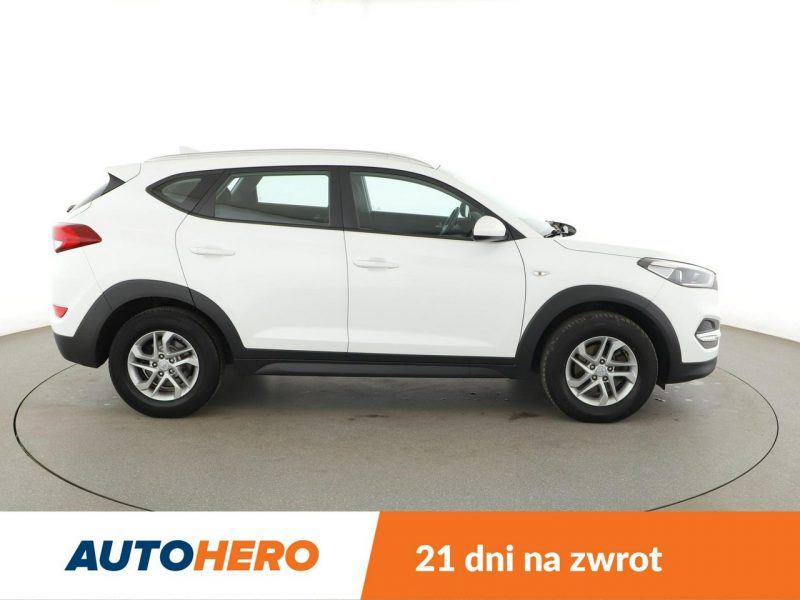 Hyundai Tucson LED grzane fotele klima czujniki parkowania navi bluetooth III (2015-2020)