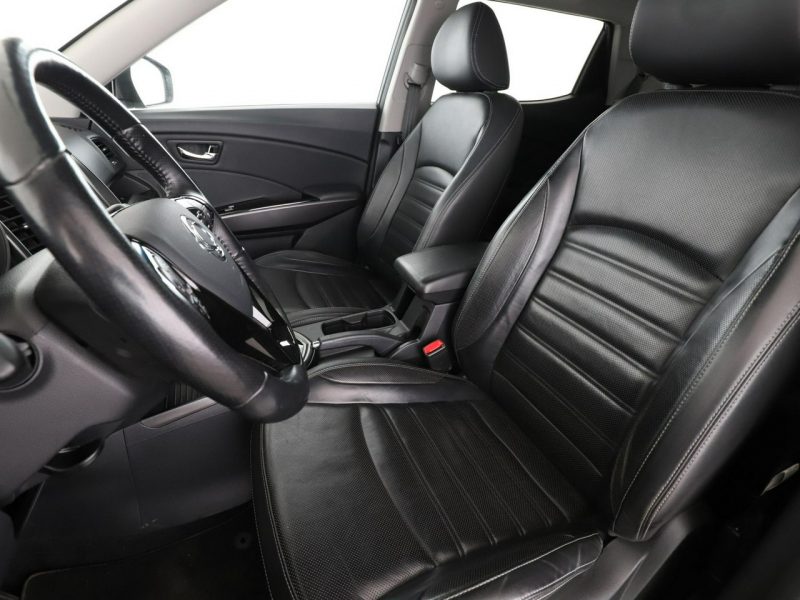 SsangYong XLV automat skóra kamera-PDC grzane fotele hak tempomat