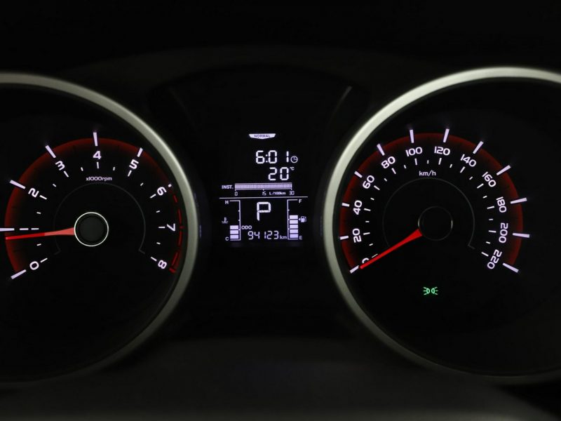 SsangYong XLV automat skóra kamera-PDC grzane fotele hak tempomat