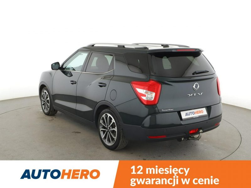 SsangYong XLV automat skóra kamera-PDC grzane fotele hak tempomat
