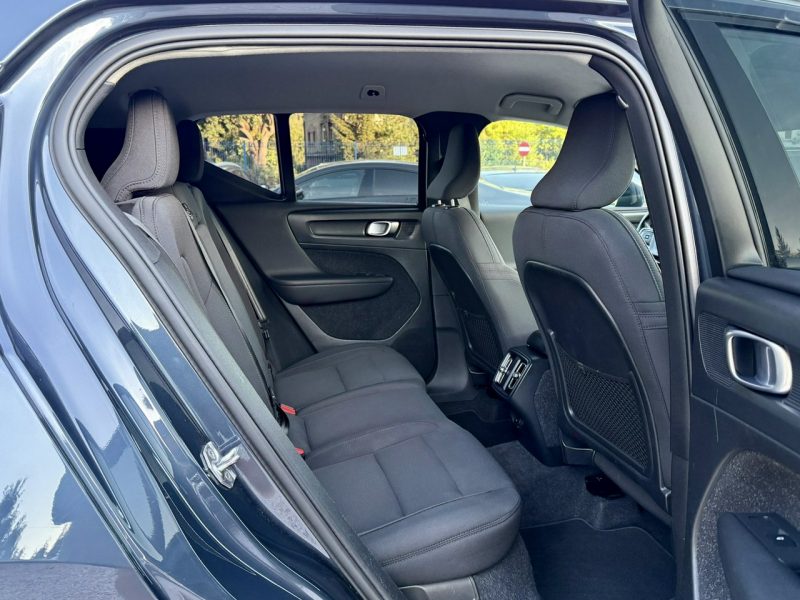 Volvo XC 40 4x4,Virtual Tacho,LED,Gwarancja