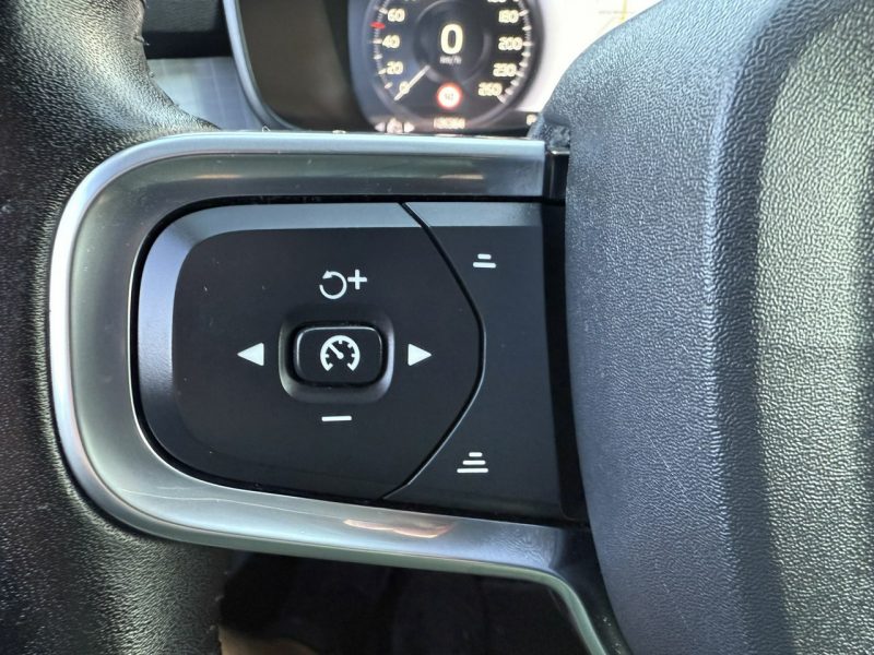 Volvo XC 40 4x4,Virtual Tacho,LED,Gwarancja