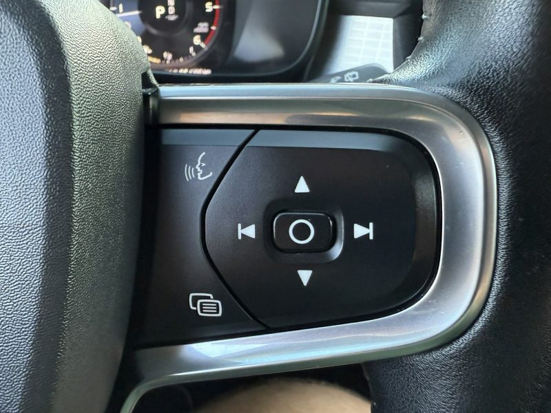 Volvo XC 40 4x4,Virtual Tacho,LED,Gwarancja