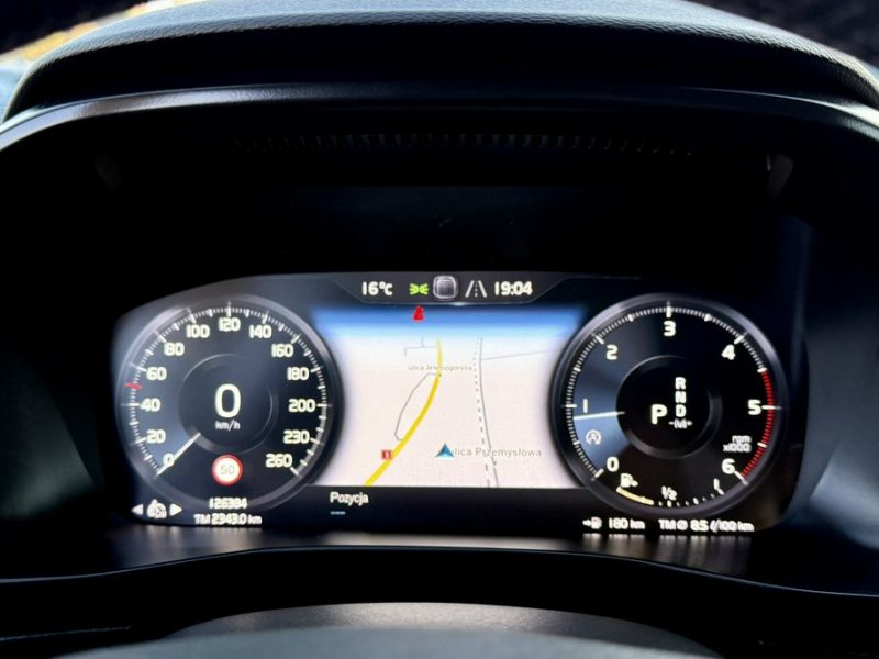 Volvo XC 40 4x4,Virtual Tacho,LED,Gwarancja