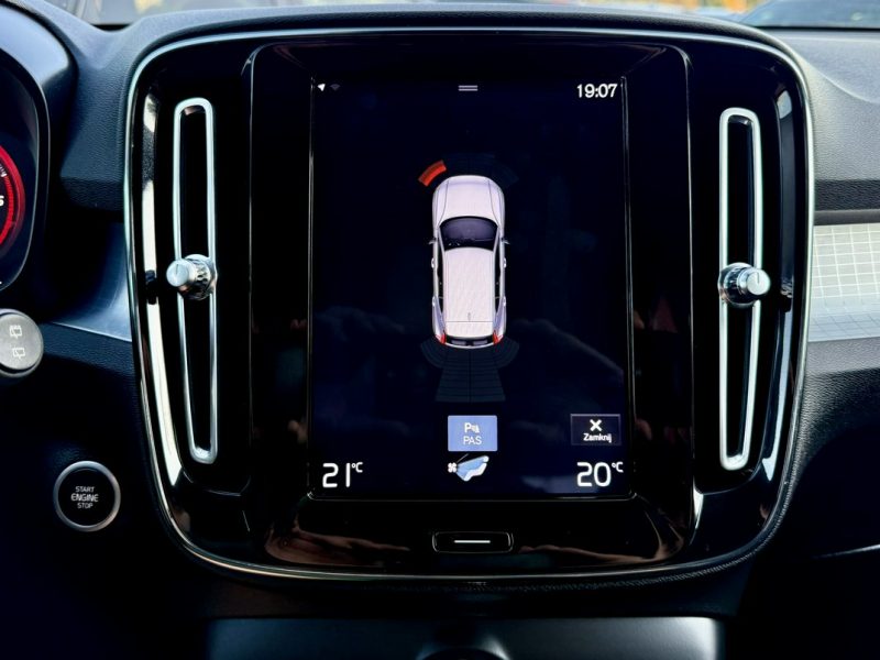 Volvo XC 40 4x4,Virtual Tacho,LED,Gwarancja
