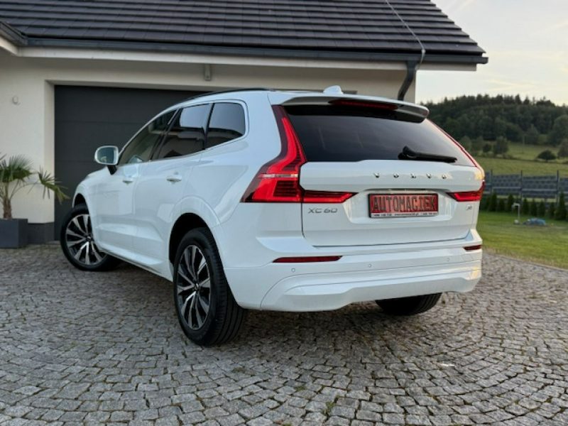 Volvo XC 60 NOWY MODEL, JASNY ŚRODEK, B4 DIESEL, 197PS, SUPER STAN! II (2017-)