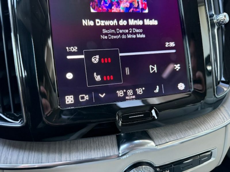 Volvo XC 60 NOWY MODEL, JASNY ŚRODEK, B4 DIESEL, 197PS, SUPER STAN! II (2017-)