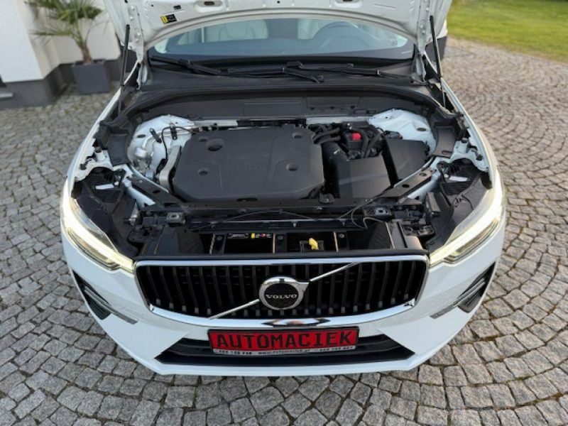 Volvo XC 60 NOWY MODEL, JASNY ŚRODEK, B4 DIESEL, 197PS, SUPER STAN! II (2017-)