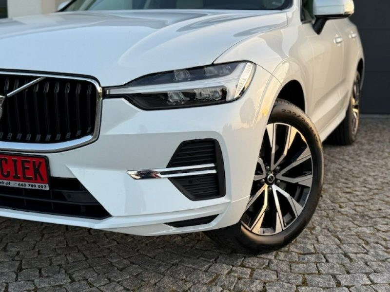 Volvo XC 60 NOWY MODEL, JASNY ŚRODEK, B4 DIESEL, 197PS, SUPER STAN! II (2017-)