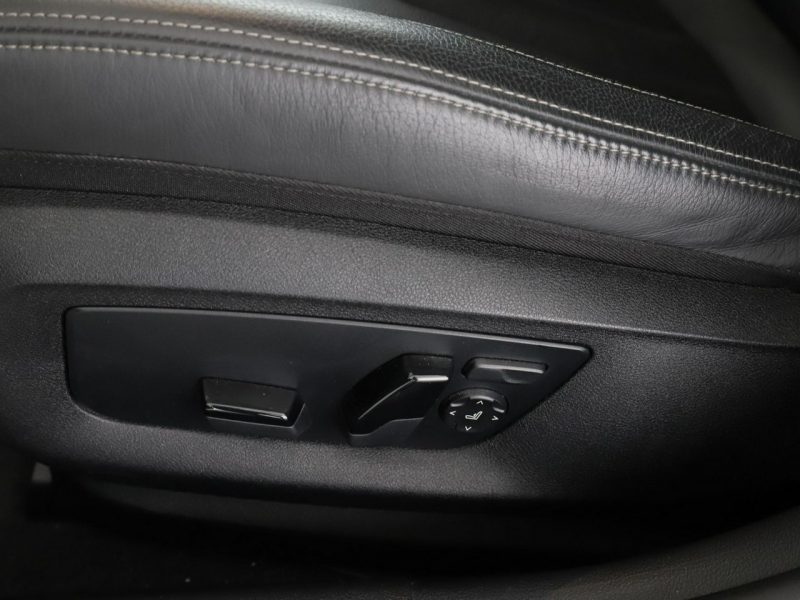 BMW 530 Plug-In Navi Kamera cofania Klimatyzacja Podgrzewane fotele Skórzana t G30 (2017-)