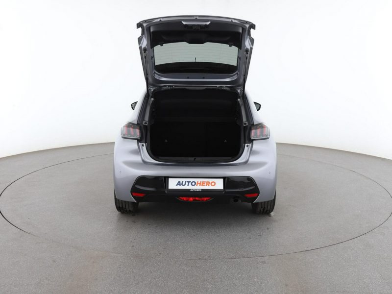 Peugeot 208 Navi klimatyzacja Virtual Czujniki parkowania Bluetooth II (2019 -)