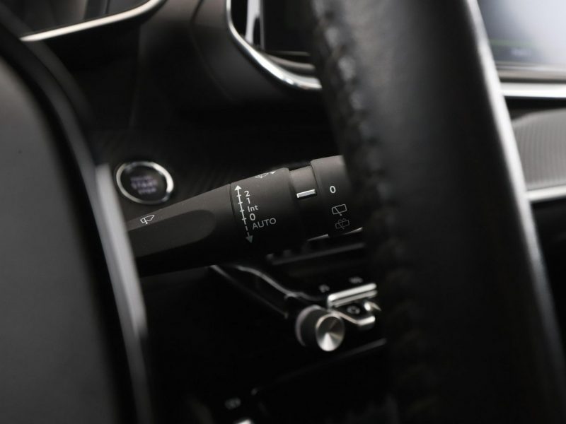 Peugeot 208 Navi klimatyzacja Virtual Czujniki parkowania Bluetooth II (2019 -)