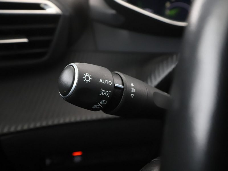 Peugeot 208 Navi klimatyzacja Virtual Czujniki parkowania Bluetooth II (2019 -)