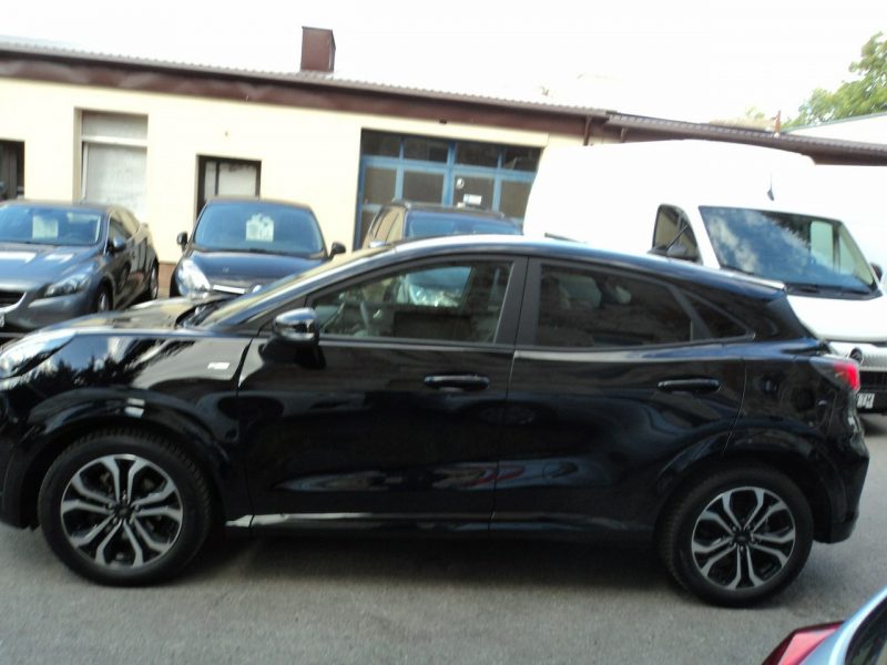 Ford Puma sprzedam FORDA PUME z 2022r HYBRYDA 155KM wer.ST-LINE II (2019-)