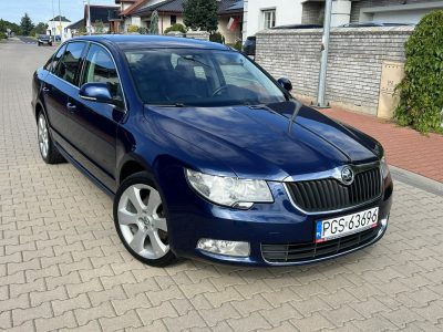 Škoda Superb Skoda Superb Zarejestrowany Navi Climatronic TOP II (2008-2015)