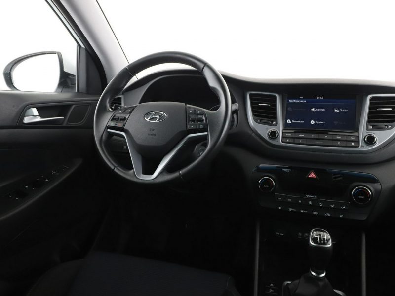 Hyundai Tucson Navi Kamera cofania Klimatyzacja Podgrzewane fotele III (2015-2020)