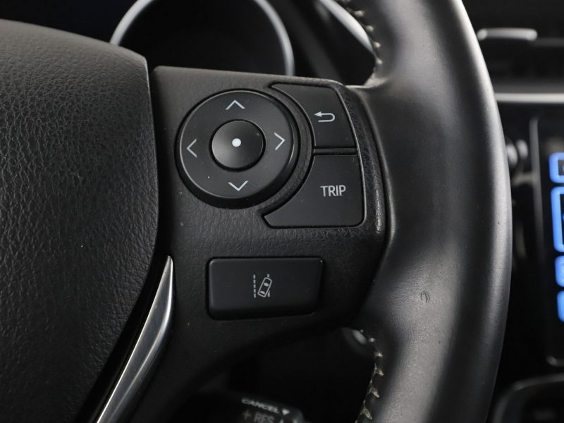 Toyota Auris Edition-S hybryda automat grzane fotele kamera tempomat Bluetooth II (2012-)