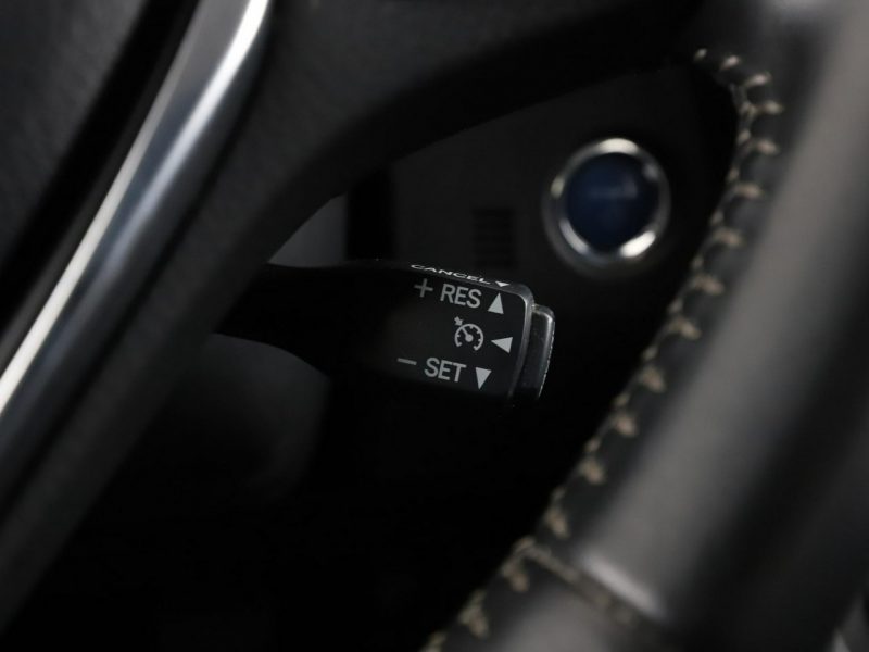 Toyota Auris Edition-S hybryda automat grzane fotele kamera tempomat Bluetooth II (2012-)