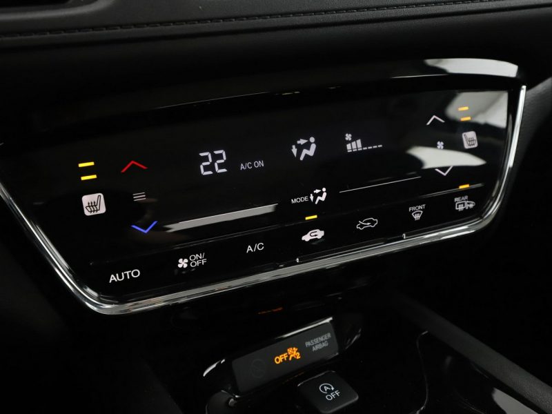 Honda HR-V grzane fotele navi bluetooth klima auto II (2015-2021)