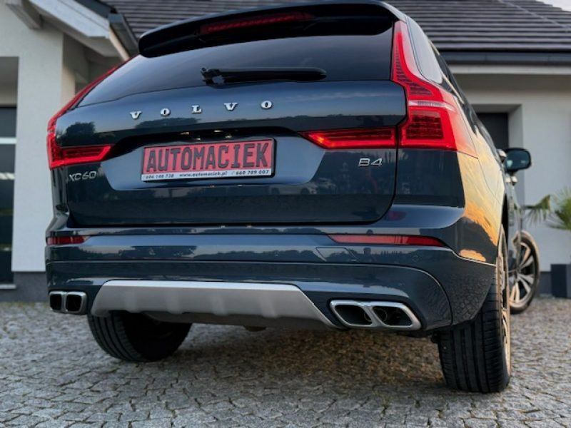 Volvo XC 60 B4 BENZYNA, BUSINESS, SZYBER DACH, KAMERA, BLISY, TOP AUTO II (2017-)