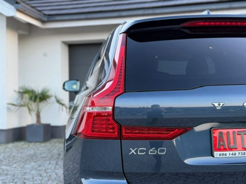 Volvo XC 60 B4 BENZYNA, BUSINESS, SZYBER DACH, KAMERA, BLISY, TOP AUTO II (2017-)