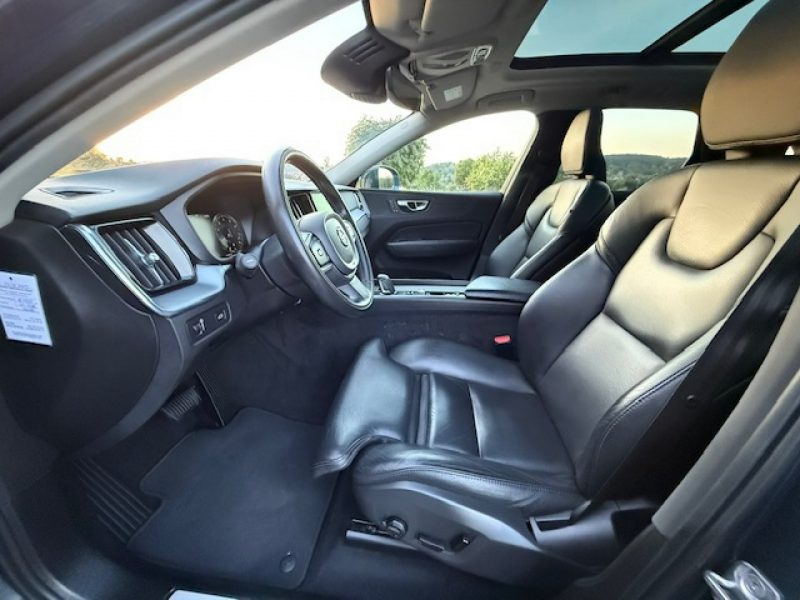 Volvo XC 60 B4 BENZYNA, BUSINESS, SZYBER DACH, KAMERA, BLISY, TOP AUTO II (2017-)