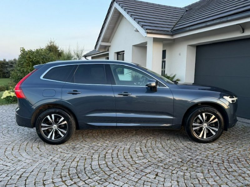 Volvo XC 60 B4 BENZYNA, BUSINESS, SZYBER DACH, KAMERA, BLISY, TOP AUTO II (2017-)