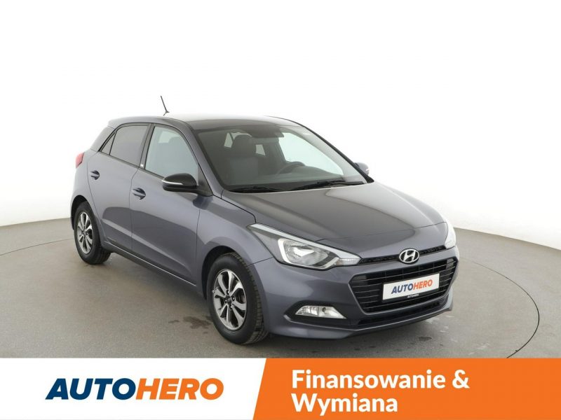 Hyundai i20 klimatyzacja multifunkcja grzane fotele i kierownica II (2014-2020)