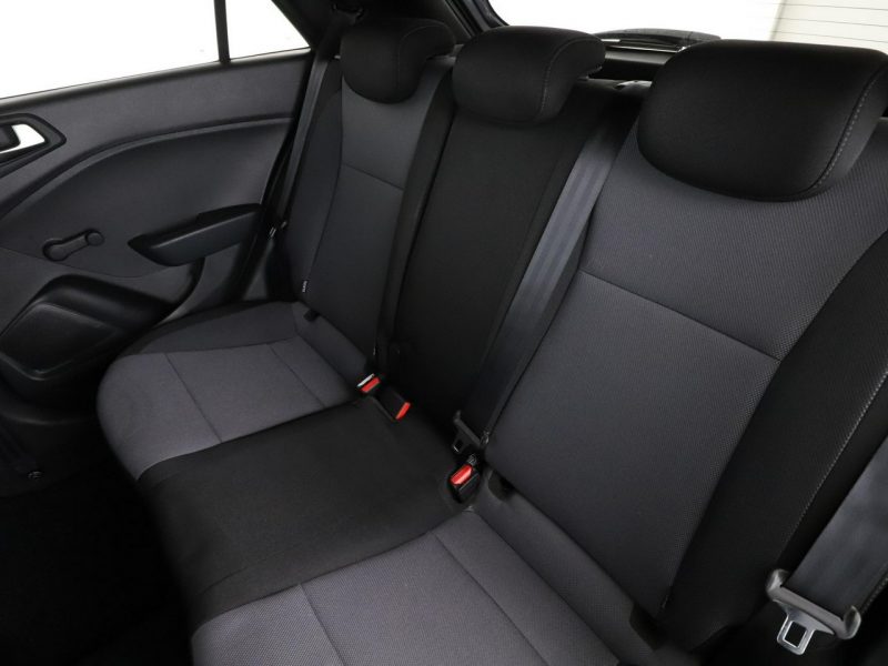 Hyundai i20 klimatyzacja multifunkcja grzane fotele i kierownica II (2014-2020)
