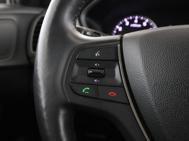 Hyundai i20 klimatyzacja multifunkcja grzane fotele i kierownica II (2014-2020)