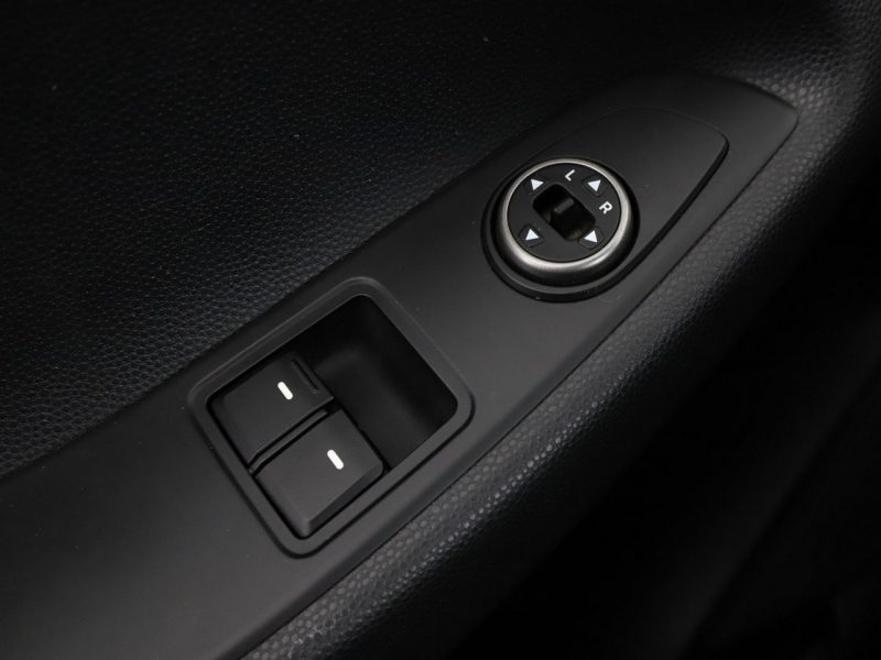 Hyundai i20 klimatyzacja multifunkcja grzane fotele i kierownica II (2014-2020)