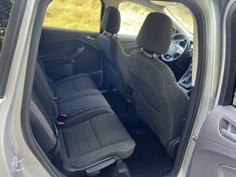 Ford Kuga Ford Kuga 4x4 Automat Mały przebieg Benzyna TOP II (2012-)