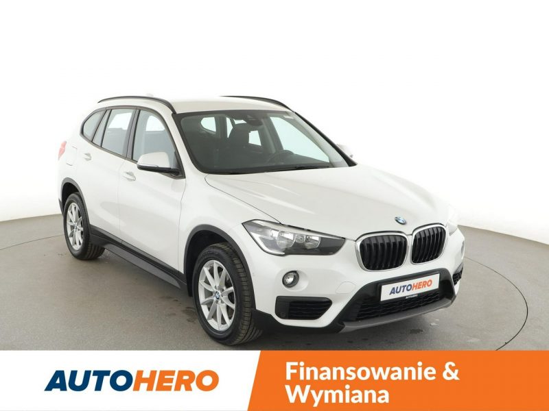 BMW X1 navi klima auto czujniki parkowania multifunkcja II (F48) (2015-)