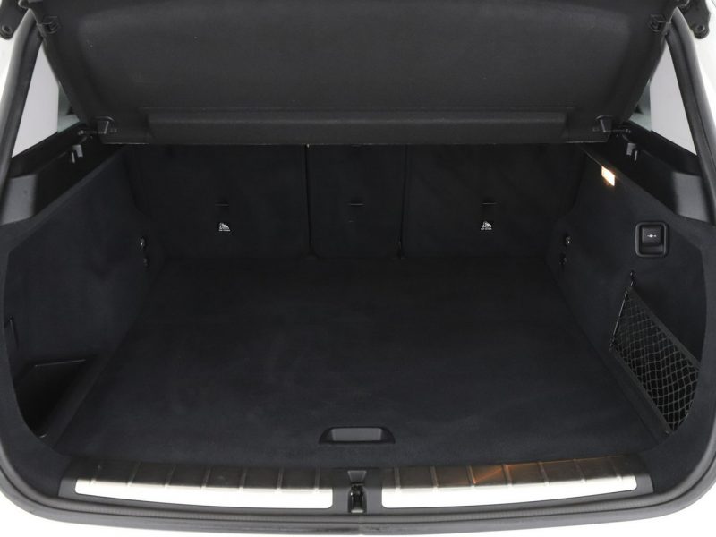 BMW X1 navi klima auto czujniki parkowania multifunkcja II (F48) (2015-)