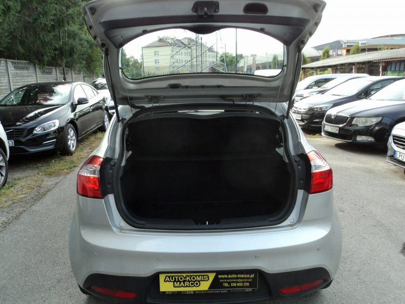Kia Rio sprzedam KIA RIO z 2012r 1.2 CRDI III (2011-)