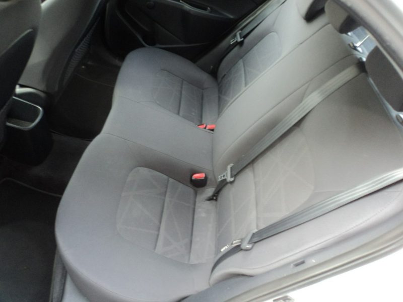 Kia Rio sprzedam KIA RIO z 2012r 1.2 CRDI III (2011-)
