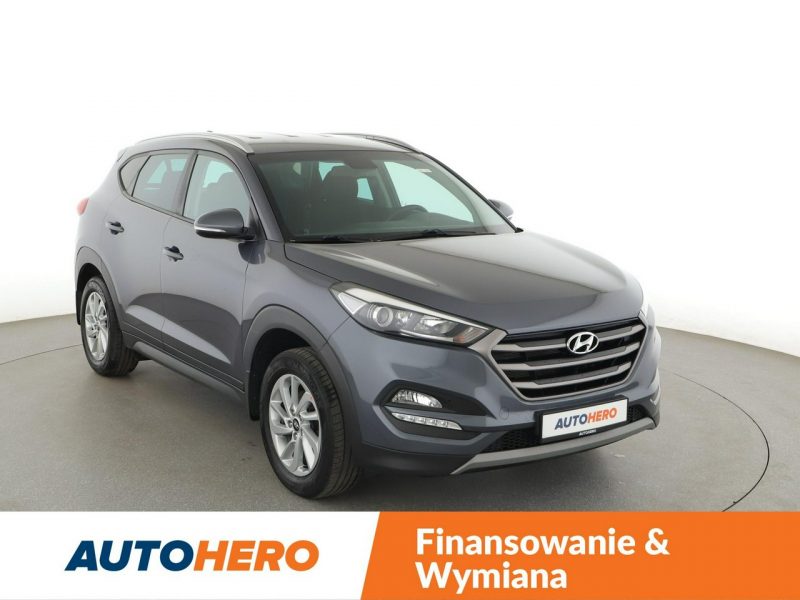 Hyundai Tucson klima auto navi grzane fotele kamera i czujniki parkowania III (2015-2020)