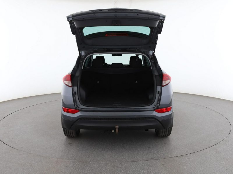 Hyundai Tucson klima auto navi grzane fotele kamera i czujniki parkowania III (2015-2020)