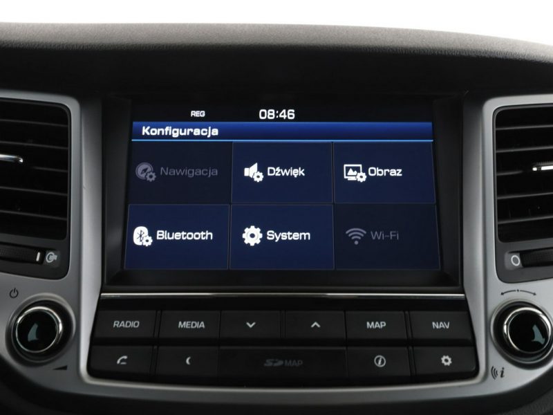 Hyundai Tucson klima auto navi grzane fotele kamera i czujniki parkowania III (2015-2020)