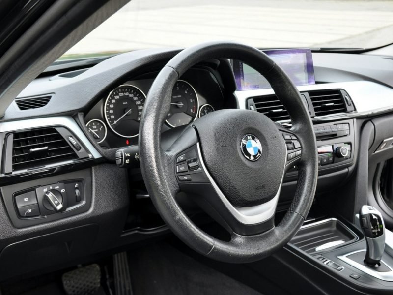 BMW 335 3.0d(313KM)*xDrive*Led*Xenon*Navi*Head Up*Skóry*Szyber*2xPdc*Alu17"ASO F30 (2012-)