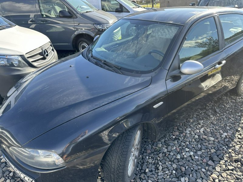 Alfa Romeo 147 Po liftingu, skóry, mocny silnik 150KM, 5 drzwi, klimatronik