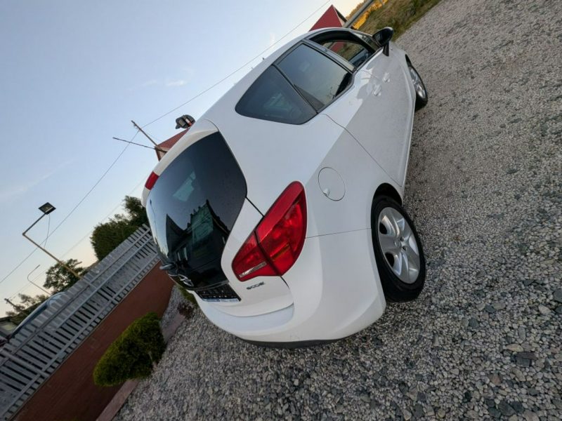 Opel Meriva 1,4 turbo benzyna II (2010-)
