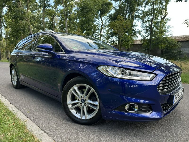 Ford Mondeo MK5 2.0 TDCI 150 Koni Convers Titanium Led Navi PowerShift Alu 17 Mk5 (2014-)