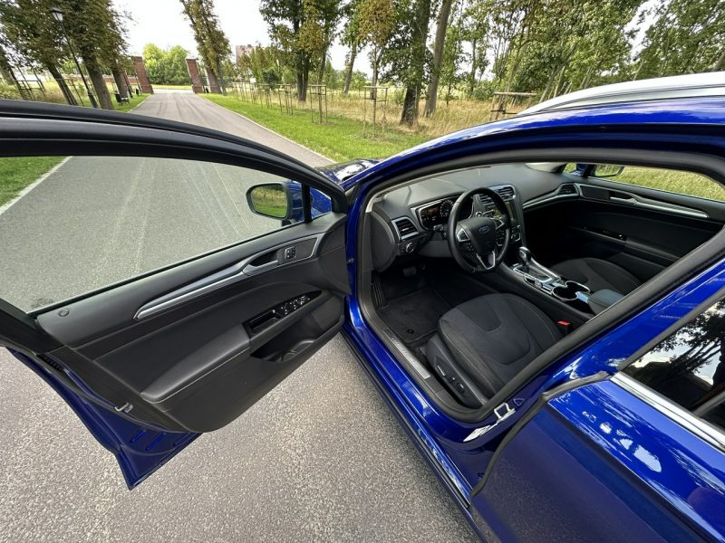 Ford Mondeo MK5 2.0 TDCI 150 Koni Convers Titanium Led Navi PowerShift Alu 17 Mk5 (2014-)