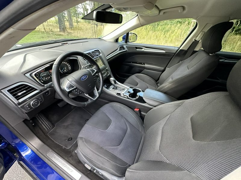 Ford Mondeo MK5 2.0 TDCI 150 Koni Convers Titanium Led Navi PowerShift Alu 17 Mk5 (2014-)