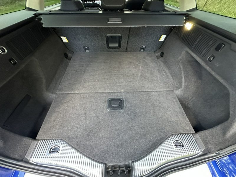 Ford Mondeo MK5 2.0 TDCI 150 Koni Convers Titanium Led Navi PowerShift Alu 17 Mk5 (2014-)